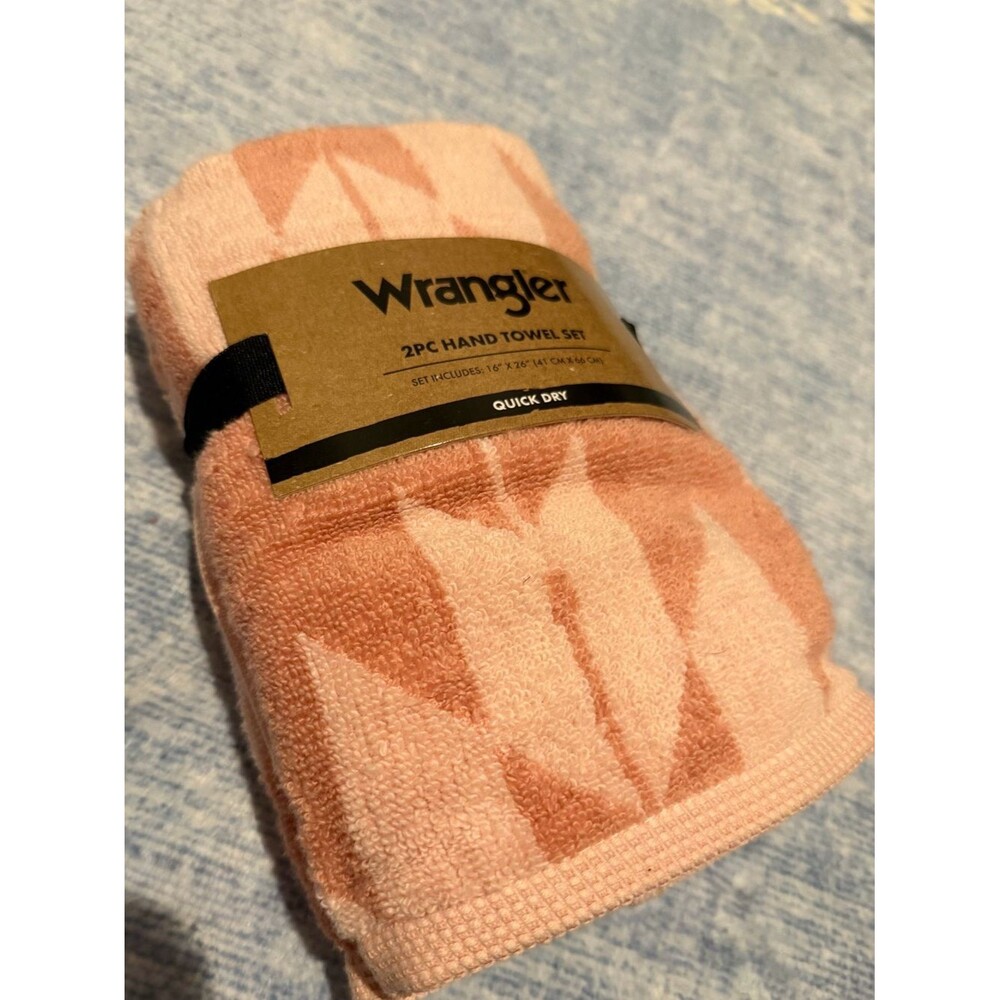 Wrangler Quick-Dry Pink Aztec Hand Towel - 2pc